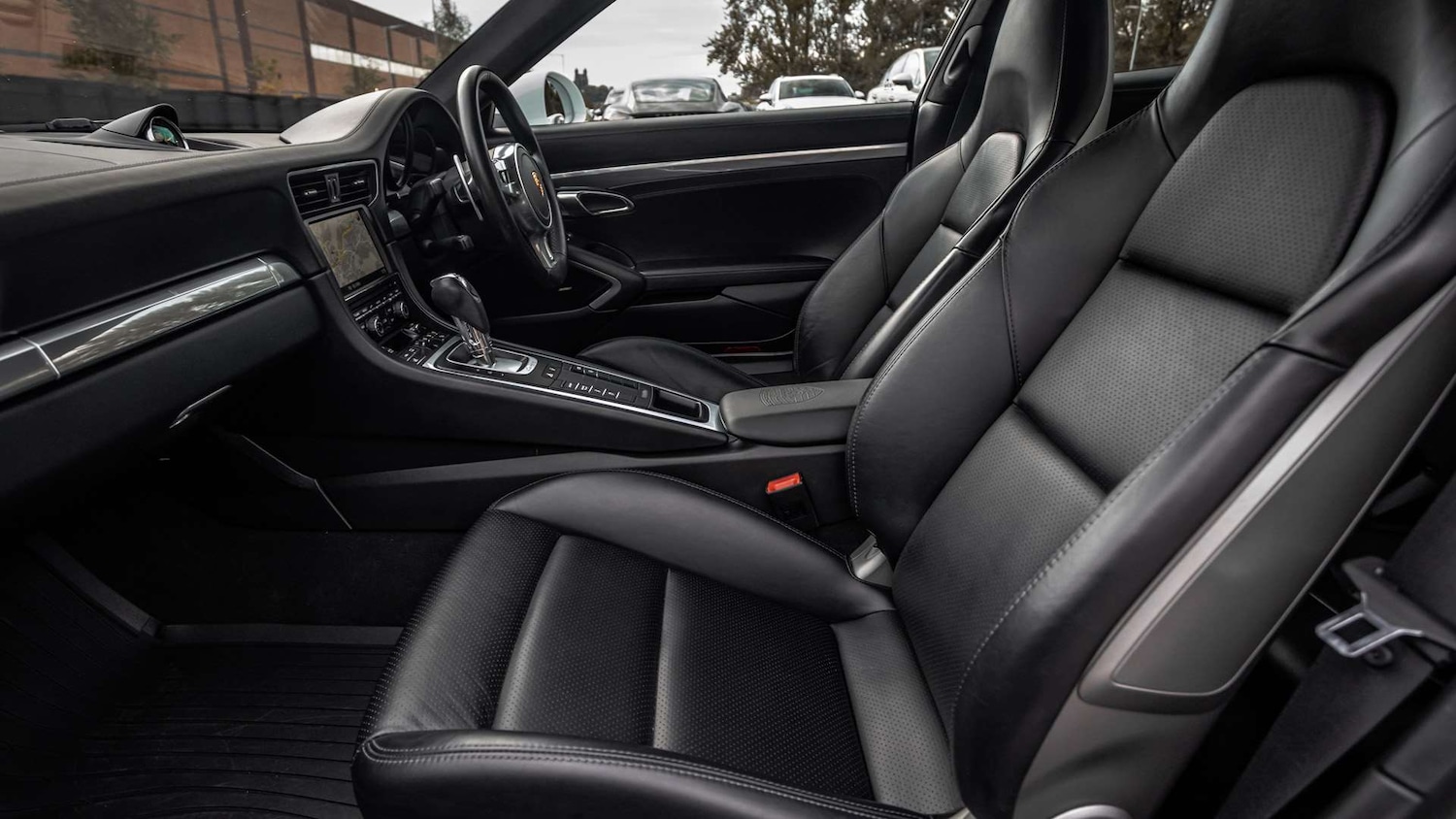 Used Porsche 911 2014 for sale - 76141579: Photo 13