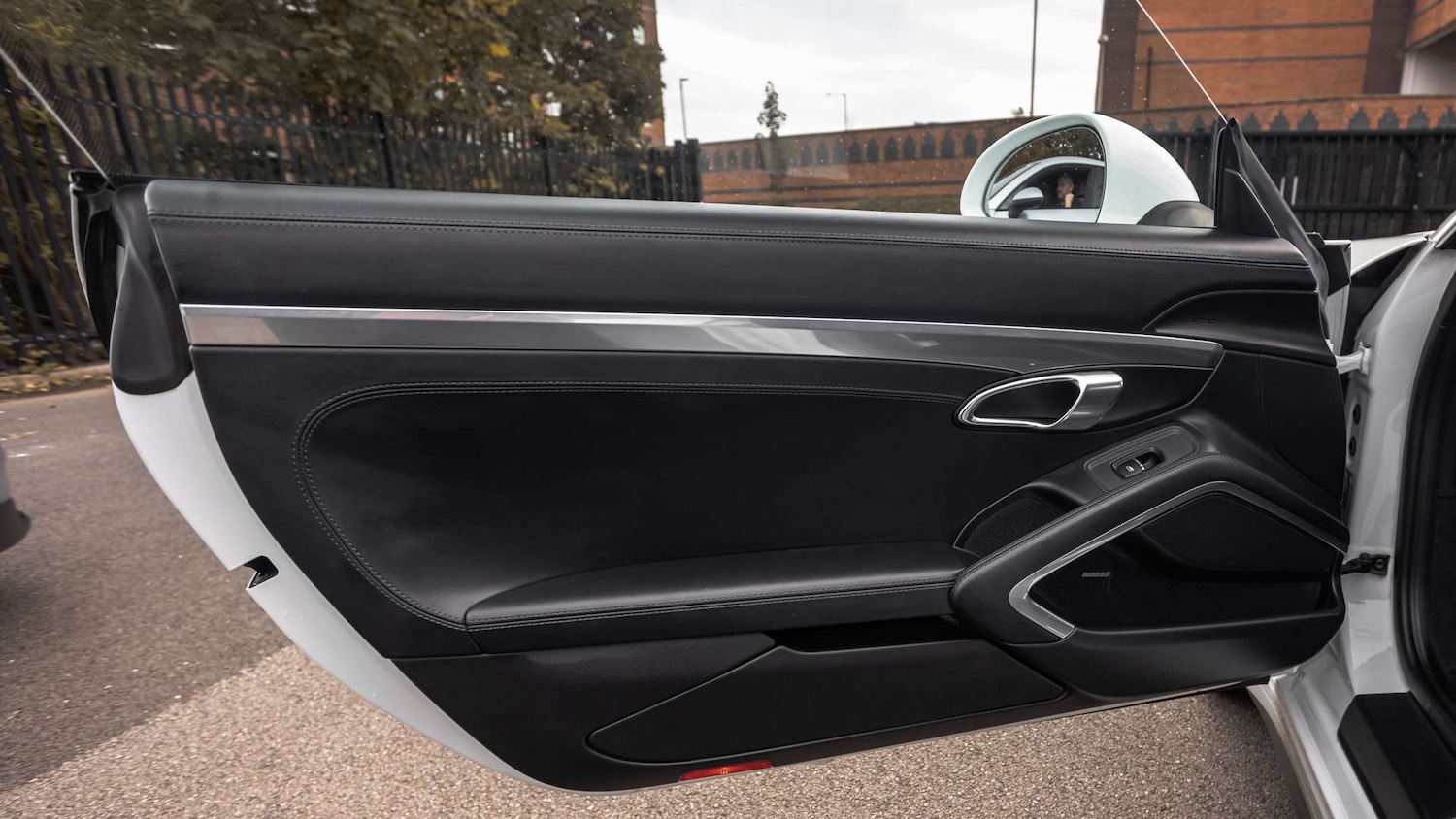 Used Porsche 911 2014 for sale - 76141579: Photo 34