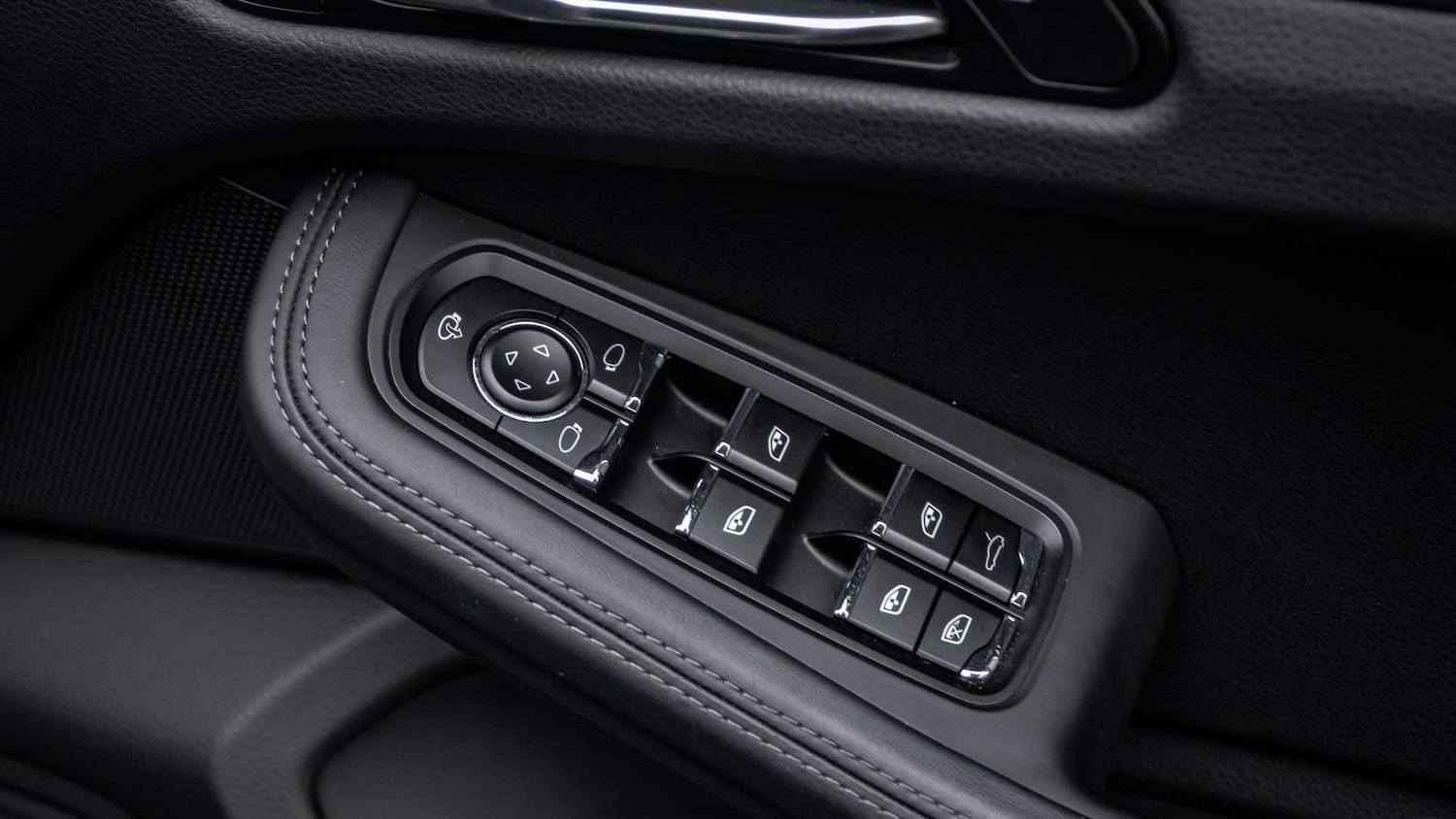 Used Porsche Macan 2023 for sale - 77577333: Photo 29