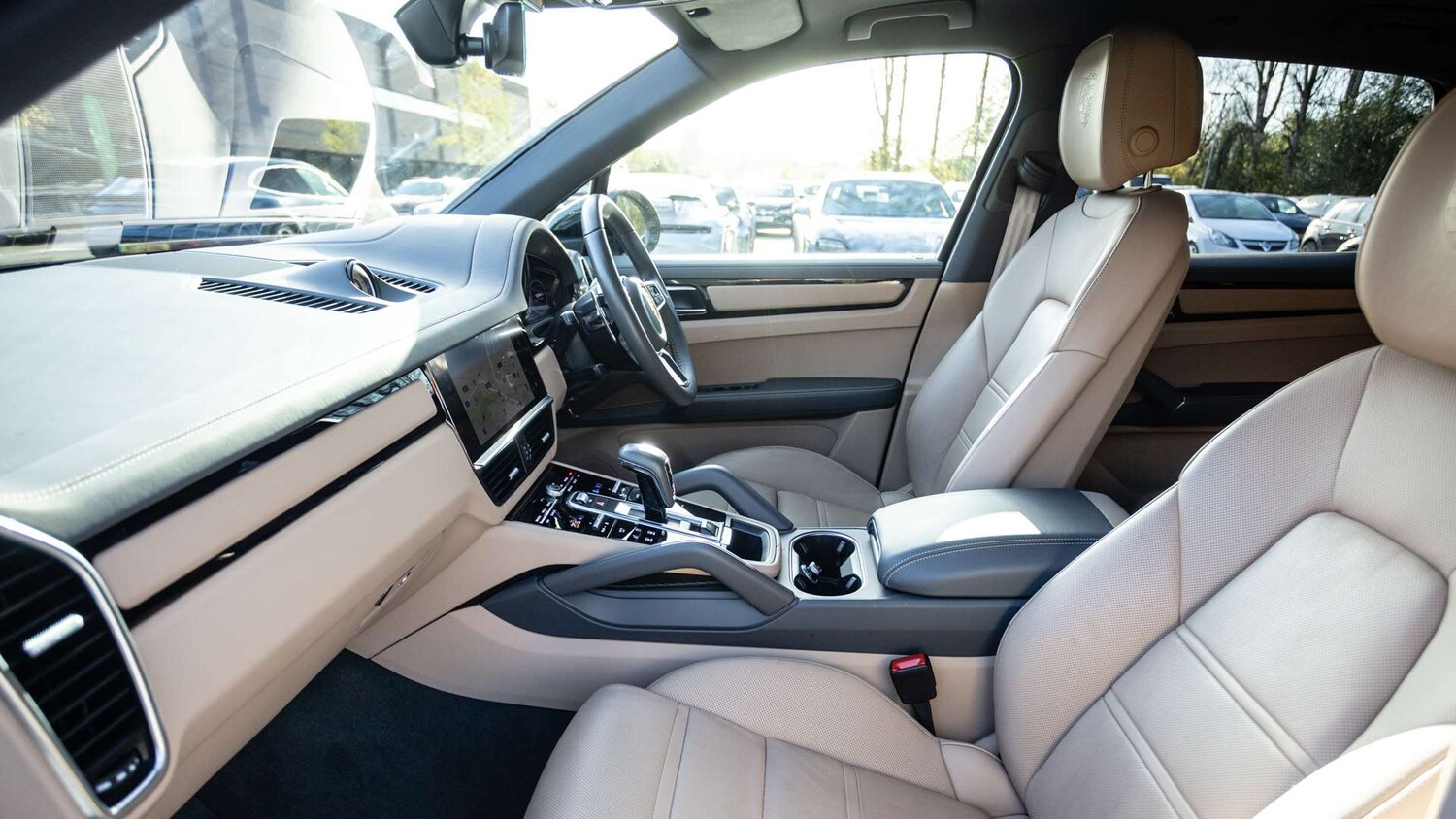 Used Porsche Cayenne 2023 for sale - 77472532: Photo 14