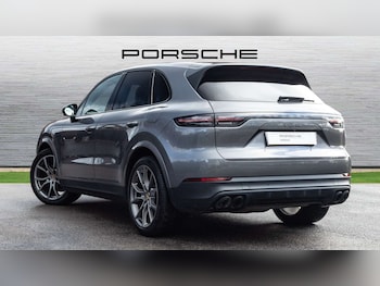 Used Porsche Cayenne 2022 for sale - 77082949: Photo