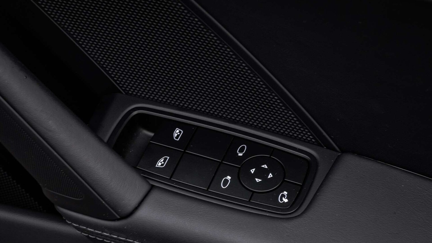 Used Porsche 911 2024 for sale - 75981340: Photo 30