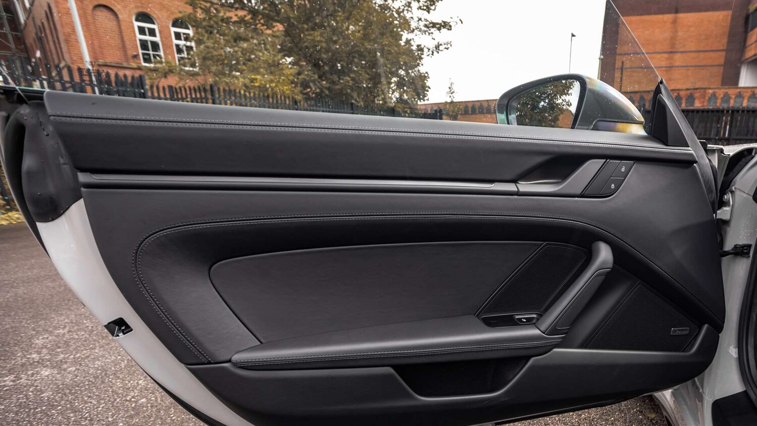 Used Porsche 911 2024 for sale - 75981340: Photo 32