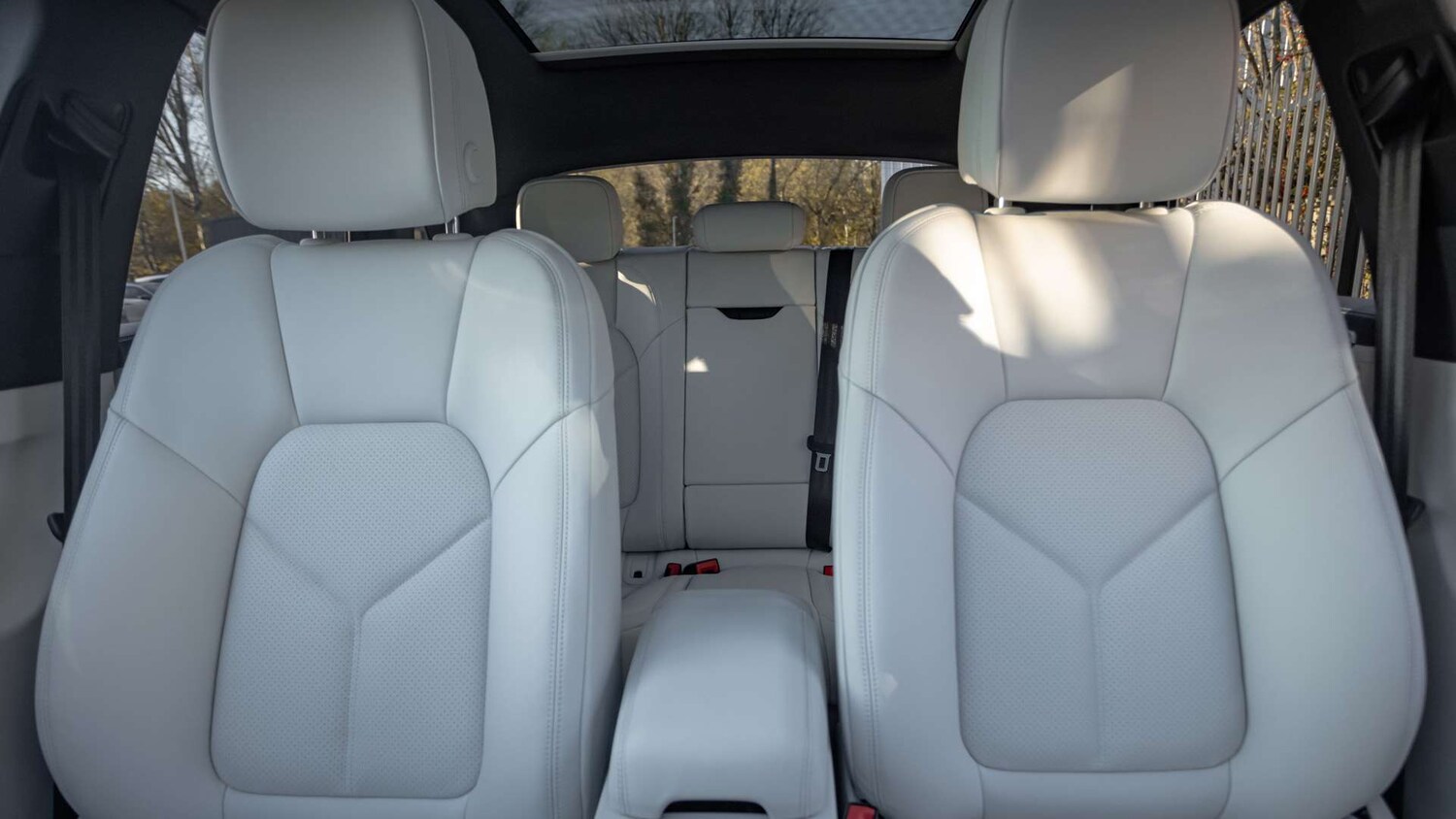 Used Porsche Macan 2025 for sale - 76636598: Photo 19