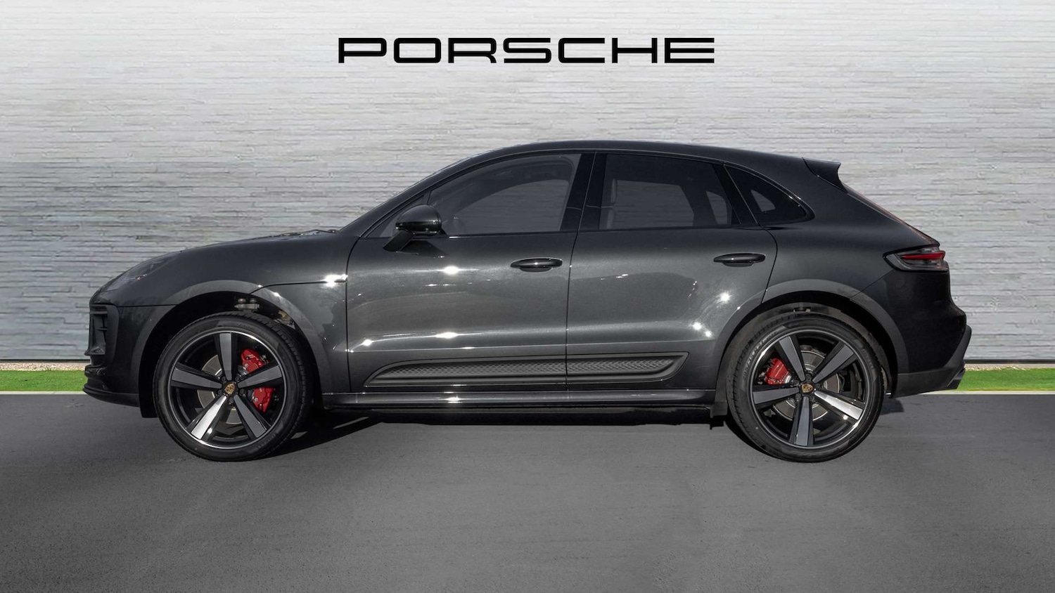 Used Porsche Macan 2025 for sale - 76636598: Photo 6