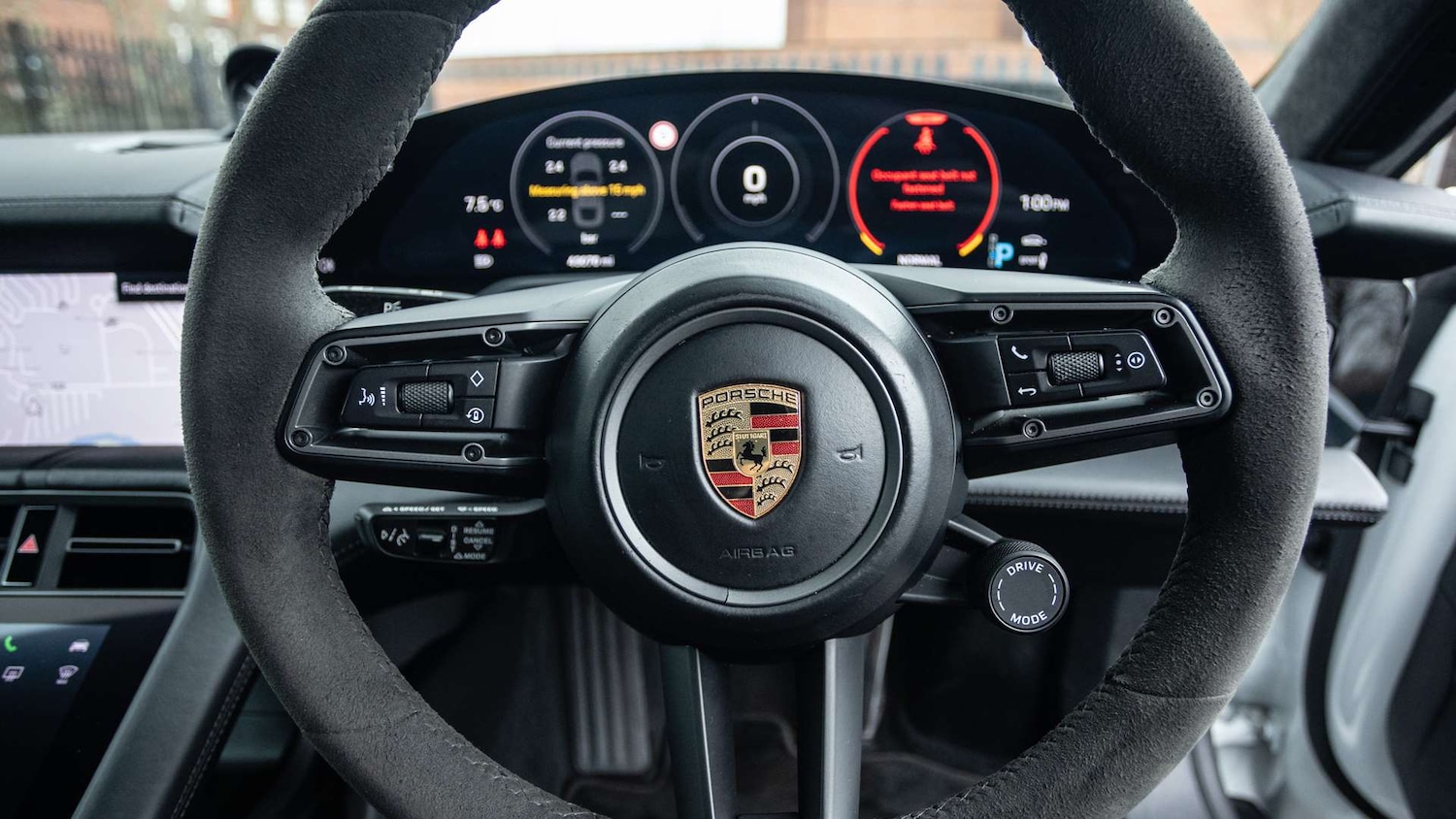 Used Porsche Taycan 2021 for sale - 77674710: Photo 12