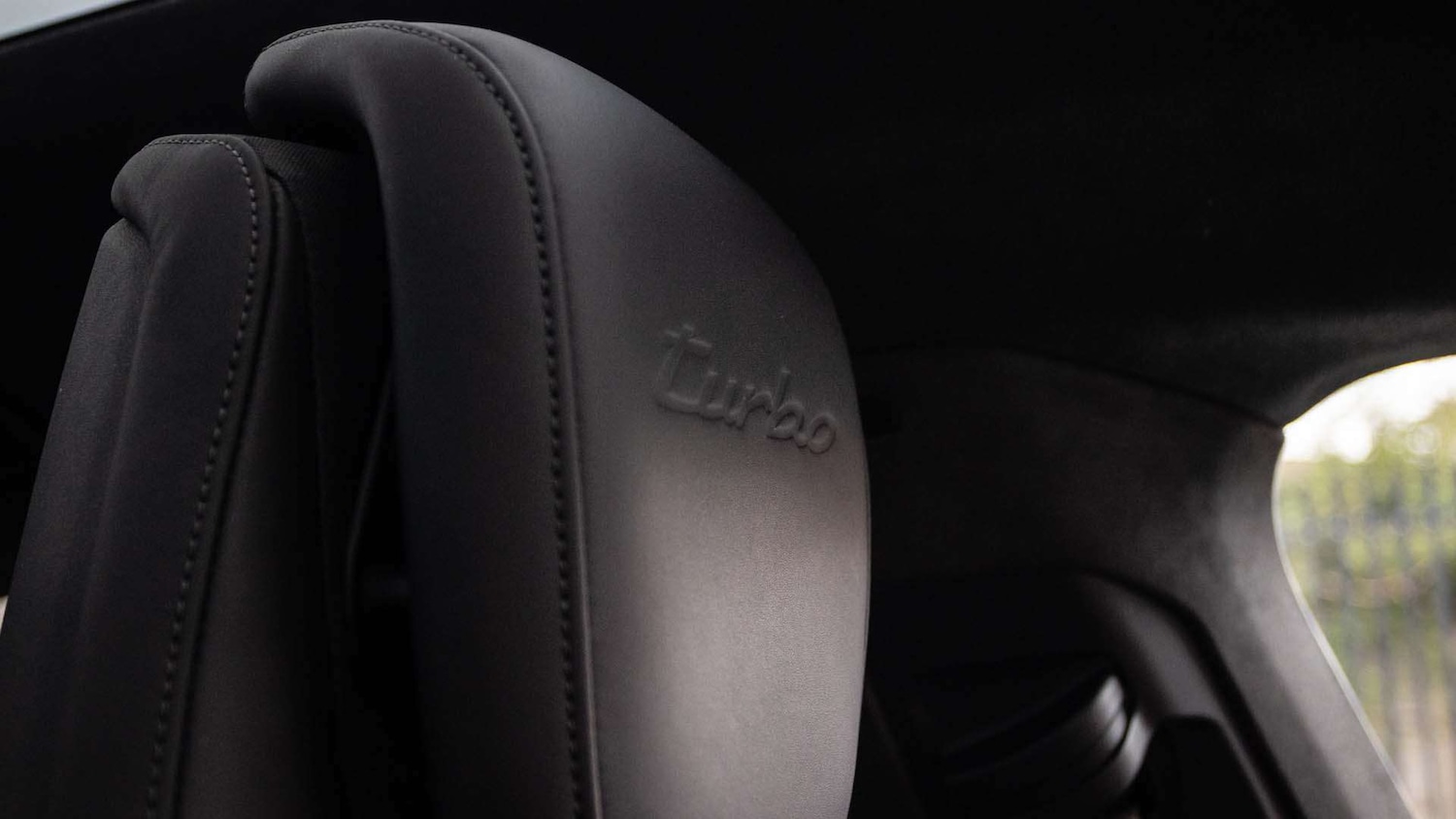 Used Porsche Taycan 2021 for sale - 77674710: Photo 17