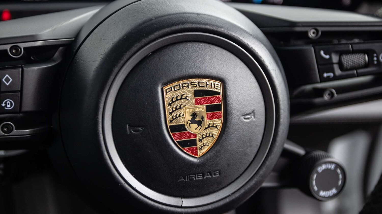 Used Porsche Taycan 2021 for sale - 77674710: Photo 35