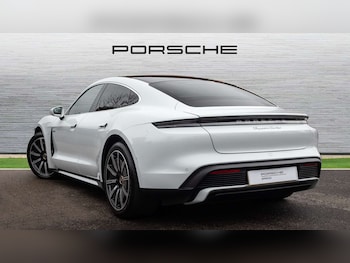 Used Porsche Taycan 2021 for sale - 77674710: Photo