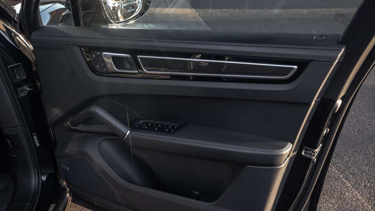 Used Porsche Cayenne 2023 for sale - 77257416: Photo 30