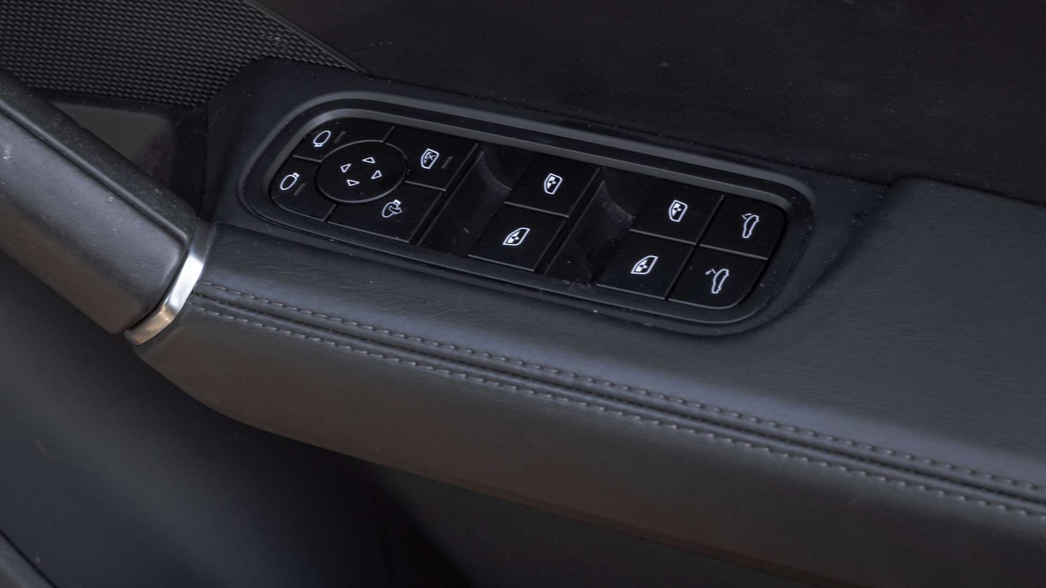 Used Porsche Cayenne 2023 for sale - 77257416: Photo 32