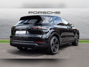 Used Porsche Cayenne 2021 for sale - 78857601: Photo
