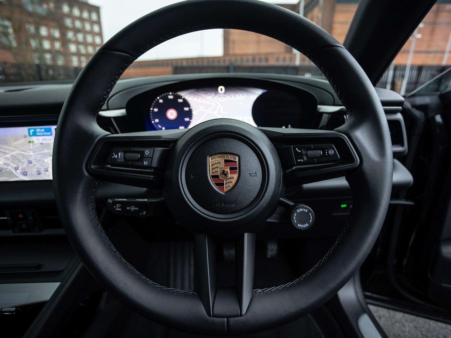 Used Porsche Macan 2025 for sale - 77810764: Photo 21