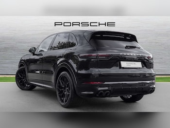 Used Porsche Cayenne 2020 for sale - 78696404: Photo