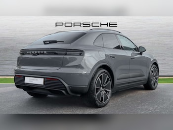 Used Porsche Macan 2025 for sale - 76411334: Photo