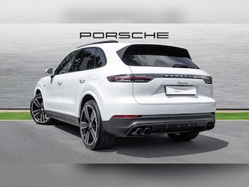 Used Porsche Cayenne 2021 for sale - 75218126: Photo