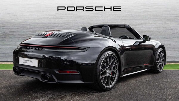 Used Porsche 911 2025 for sale - 75218696: Photo 3