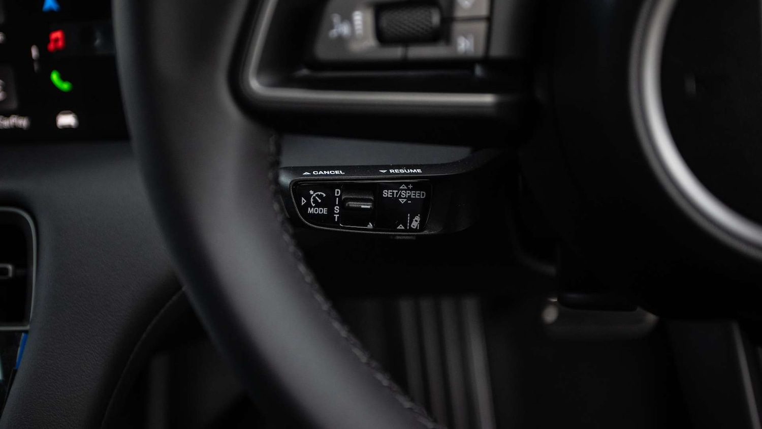 Used Porsche Taycan 2025 for sale - 76063521: Photo 15