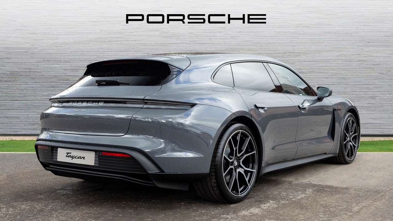 Used Porsche Taycan 2025 for sale - 76063521: Photo 3