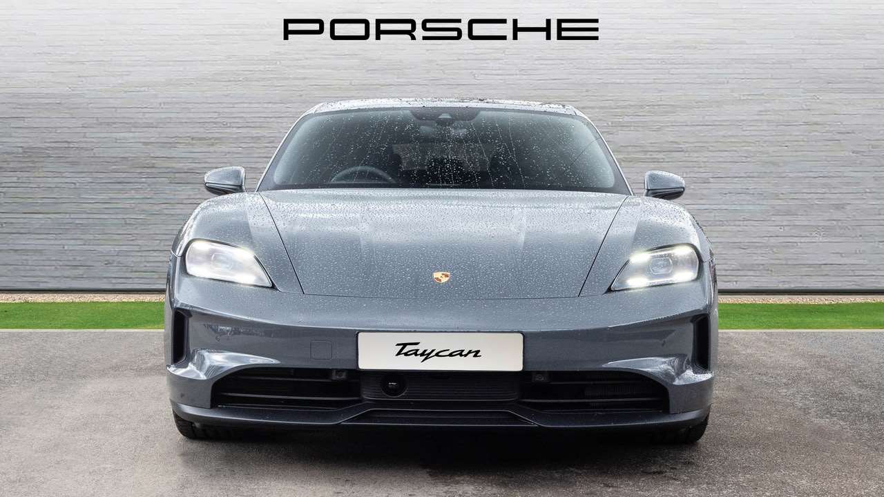Used Porsche Taycan 2025 for sale - 76063521: Photo 8