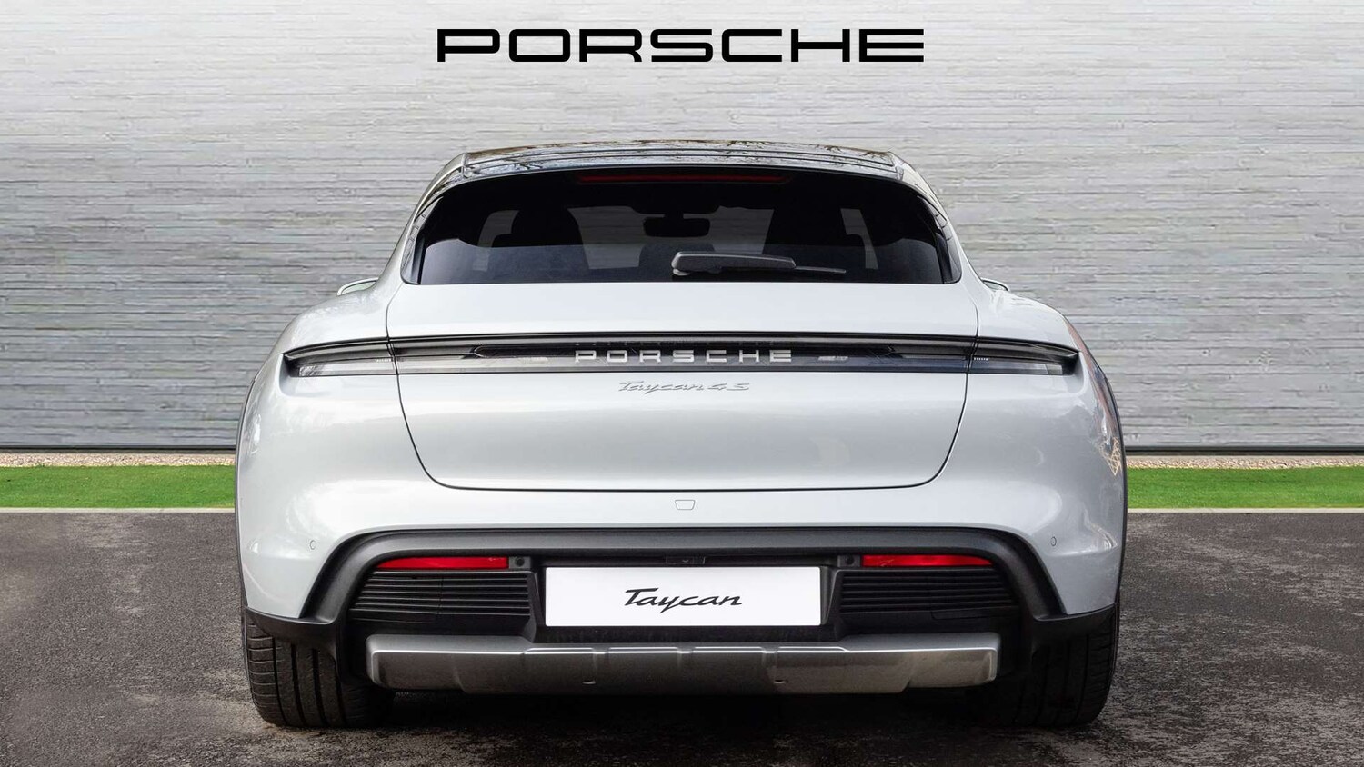 Used Porsche Taycan 2025 for sale - 75218862: Photo 4