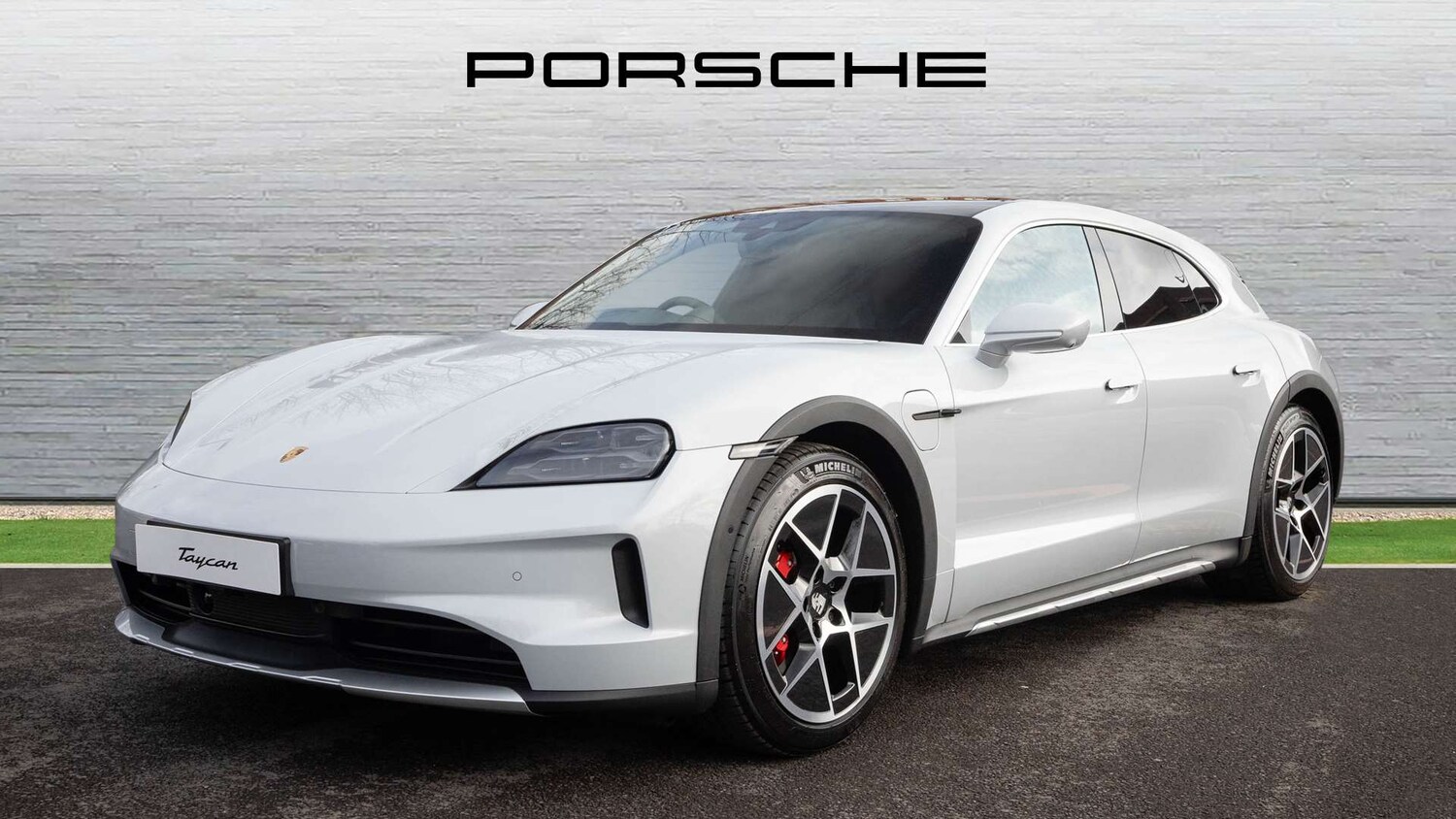 Used Porsche Taycan 2025 for sale - 75218862: Photo 8