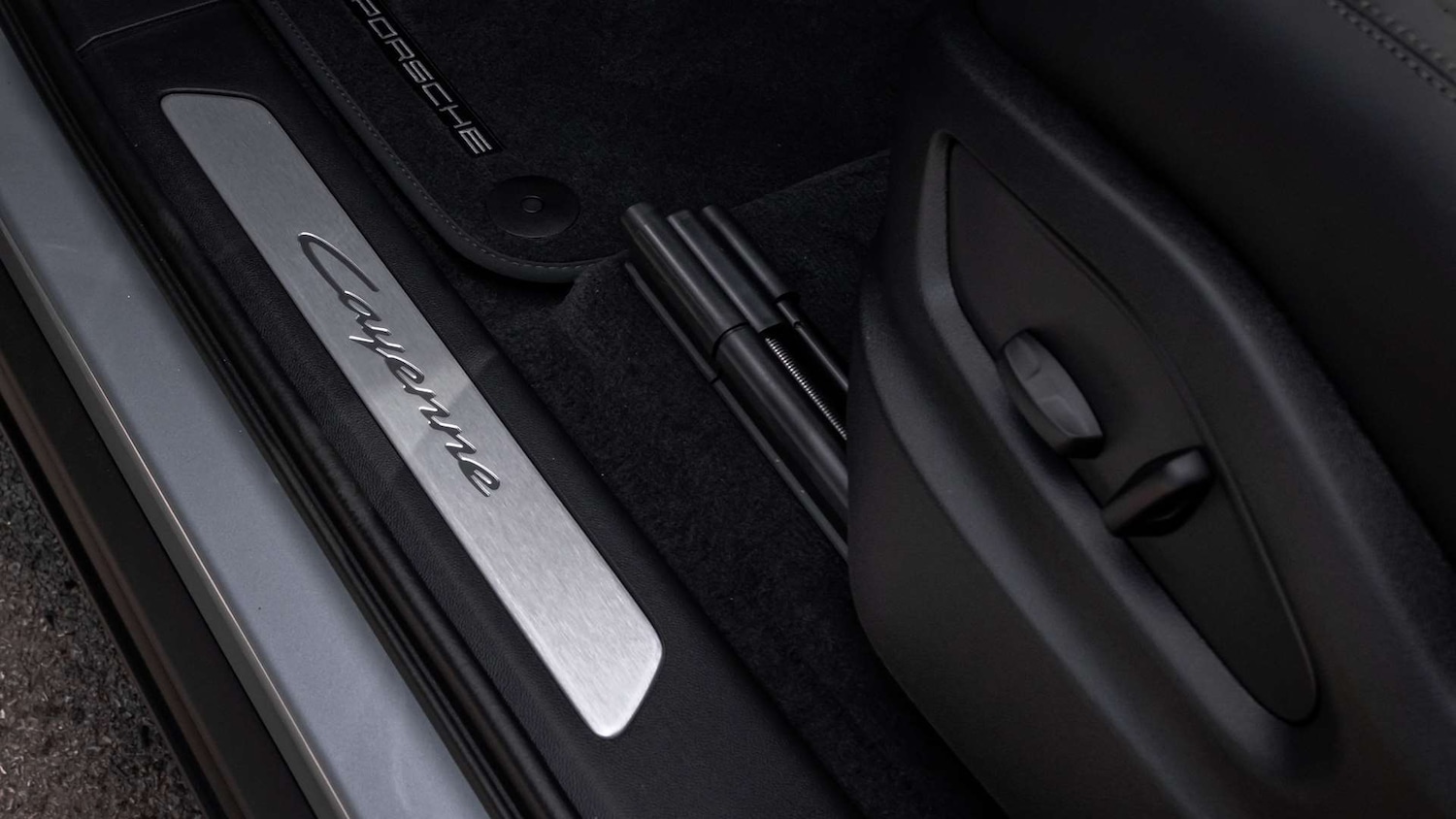 Used Porsche Cayenne 2025 for sale - 77082985: Photo 34