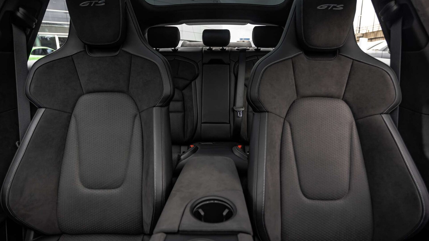 Used Porsche Taycan 2026 for sale - 77389750: Photo 15