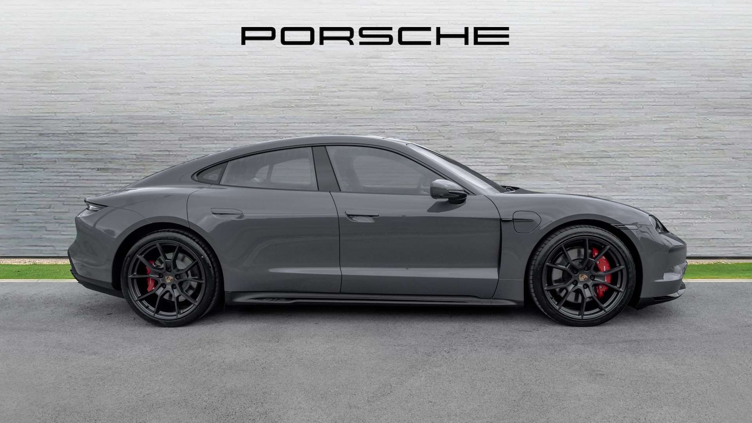 Used Porsche Taycan 2026 for sale - 77389750: Photo 2