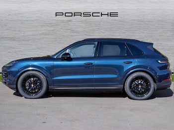 Used Porsche Cayenne 2025 for sale - 76661787: Photo
