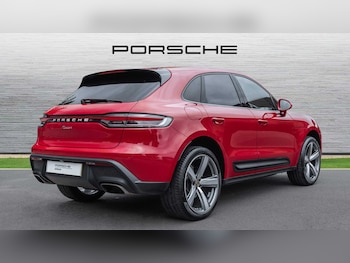Used Porsche Macan 2023 for sale - 75555327: Photo