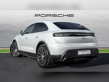 Used Porsche Macan 2024 for sale - 75218252: Photo