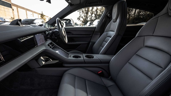 Used Porsche Taycan 2020 for sale - 75689127: Photo 12