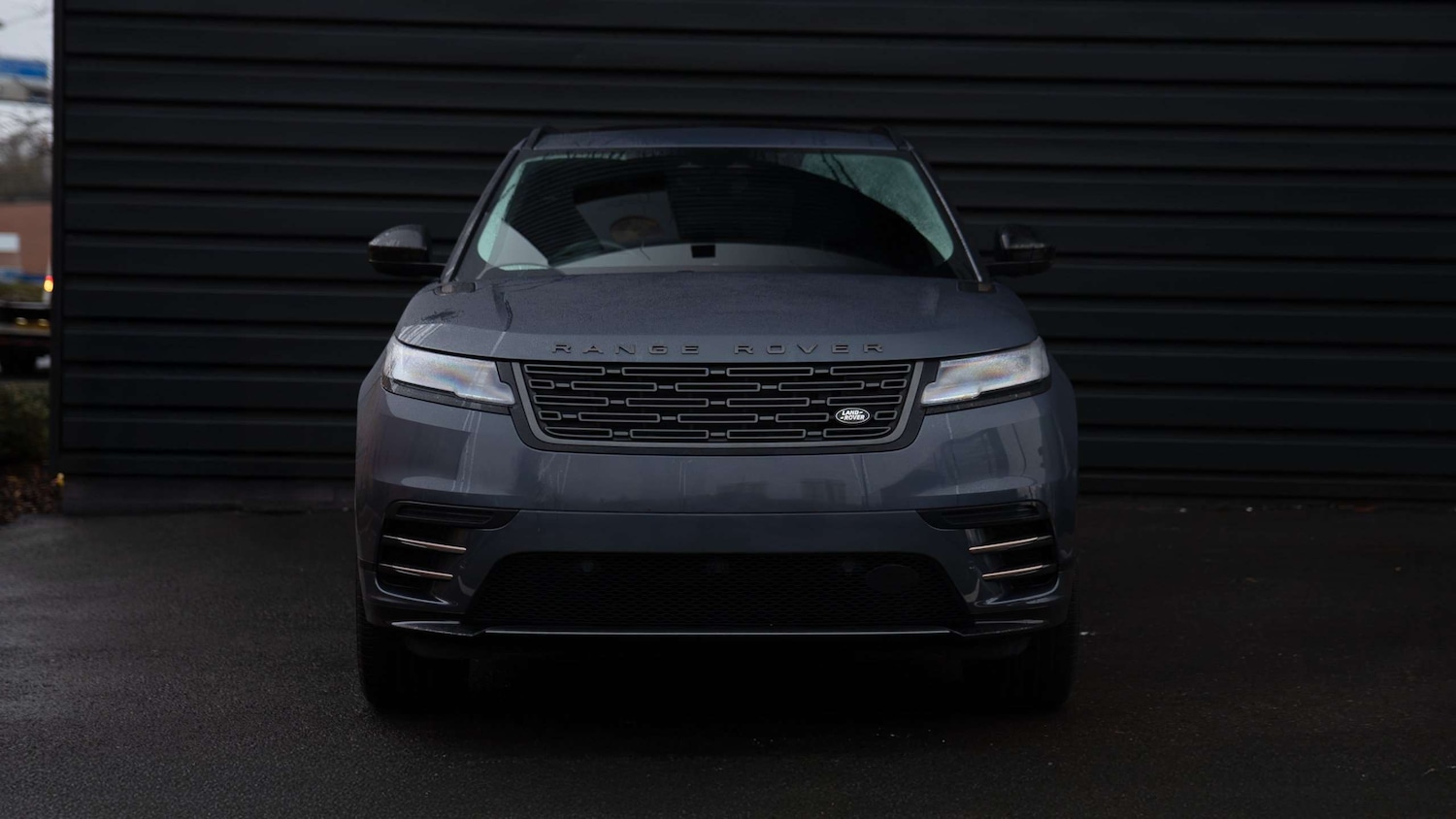 Used Land Rover Range Rover Velar 2024 for sale - 77135010: Photo 8