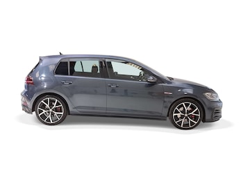 Used Volkswagen Golf 2017 for sale - 78080710: Photo