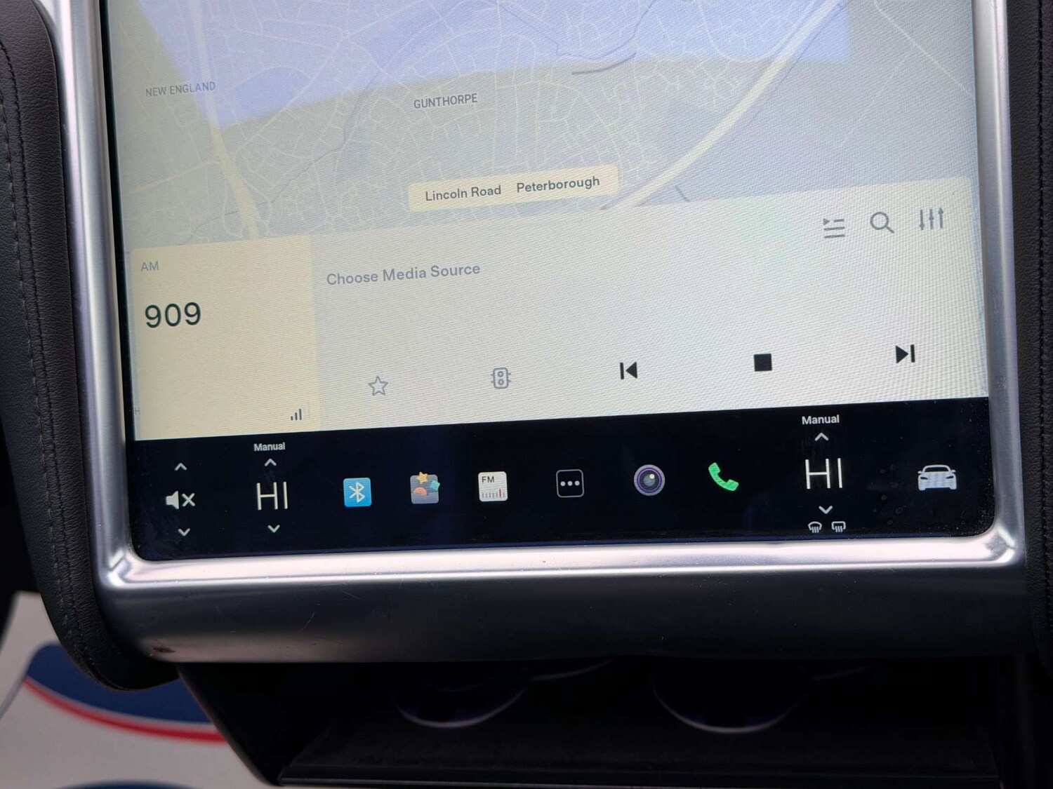 Used Tesla Model S 2015 for sale - 77437473: Photo 60