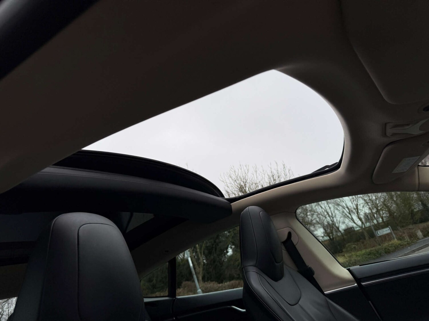 Used Tesla Model S 2015 for sale - 77437473: Photo 75