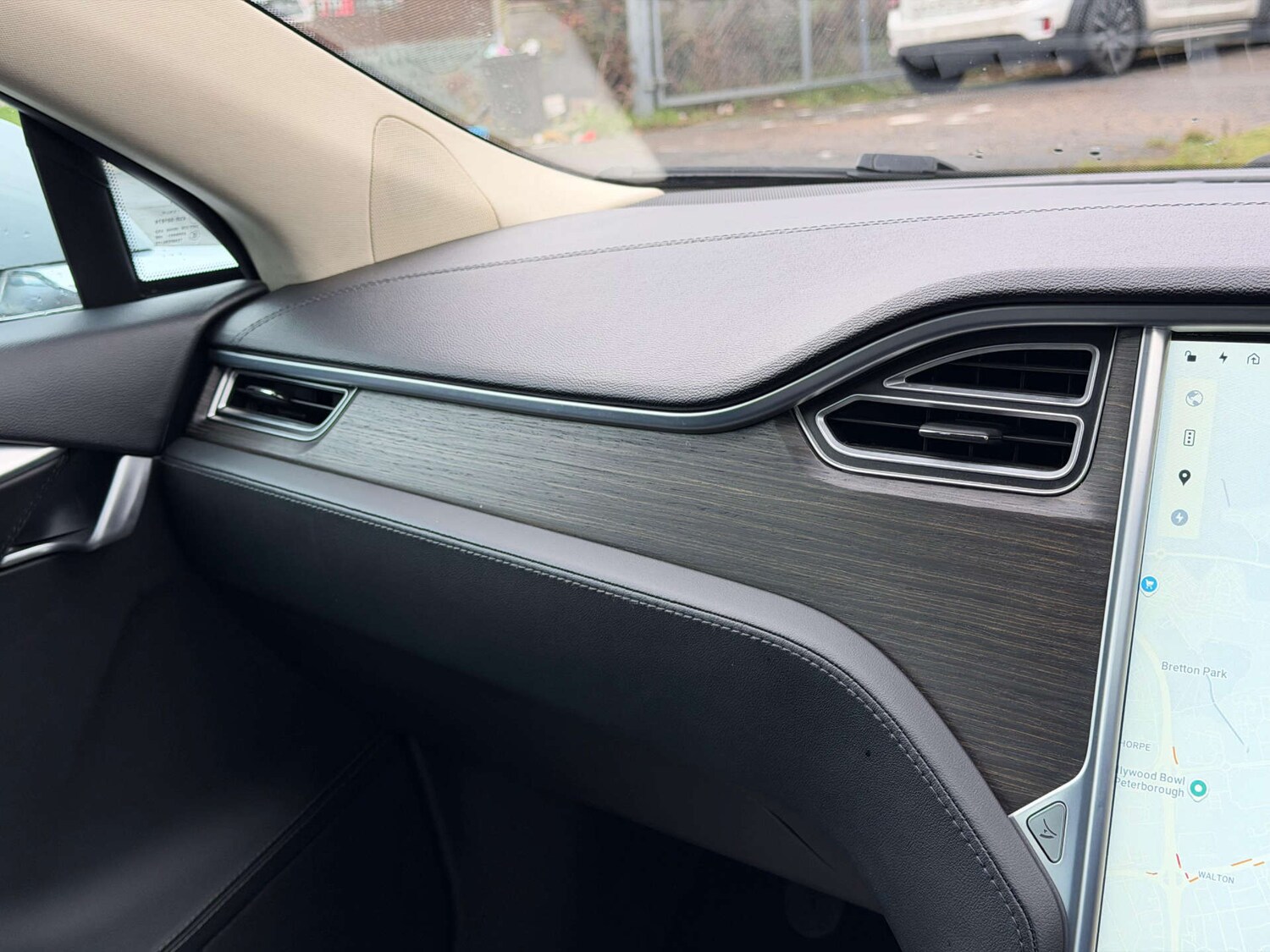 Used Tesla Model S 2015 for sale - 77437473: Photo 82