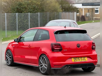 Used Volkswagen Polo 2015 for sale - 77794769: Photo