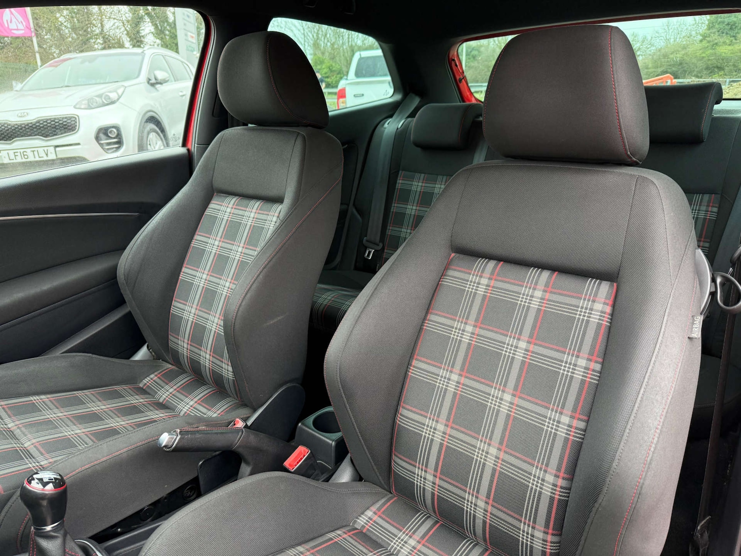 Used Volkswagen Polo 2015 for sale - 77794769: Photo 56