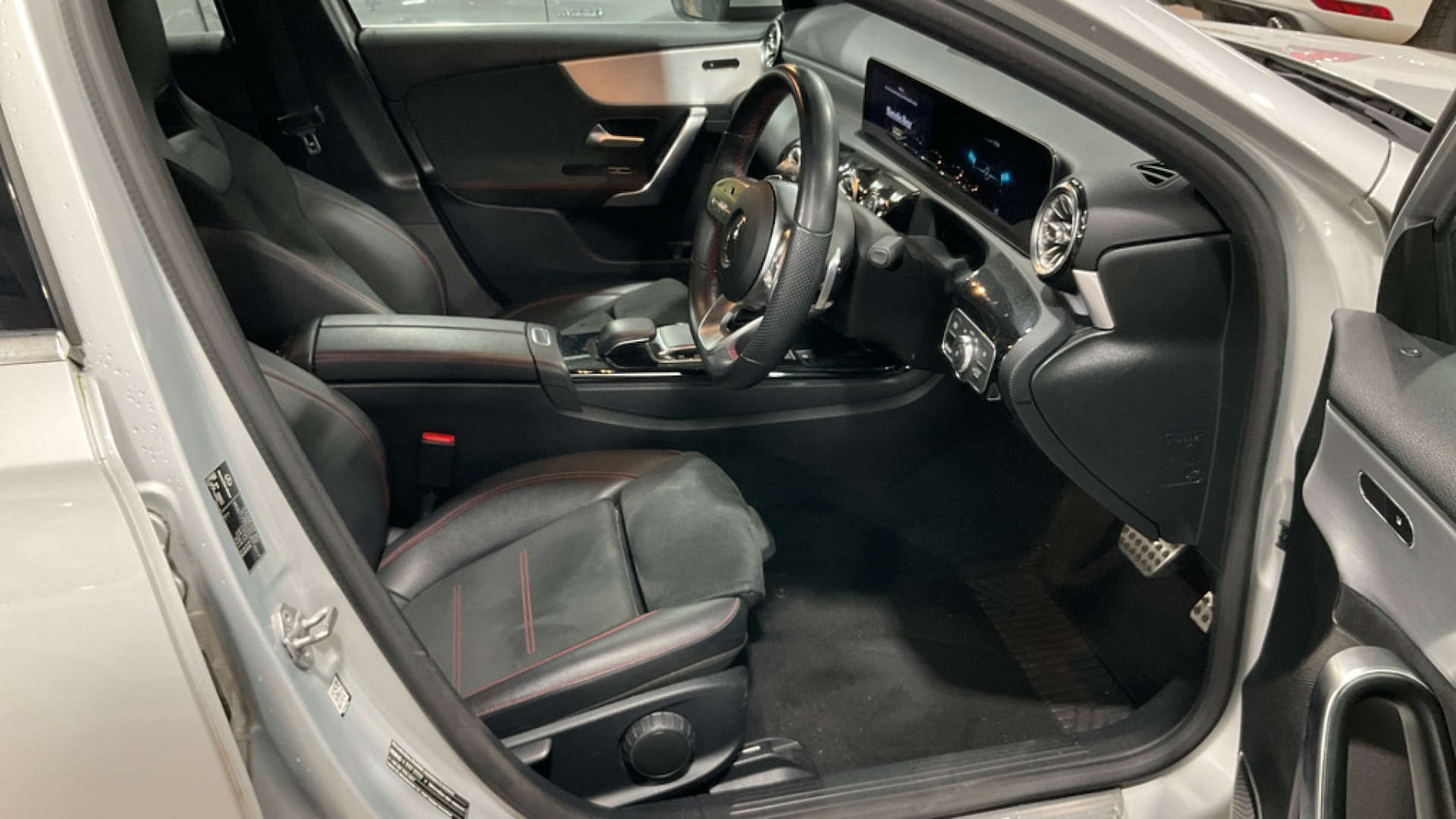 Used Mercedes-Benz A-Class 2018 for sale - 77542666: Photo 9