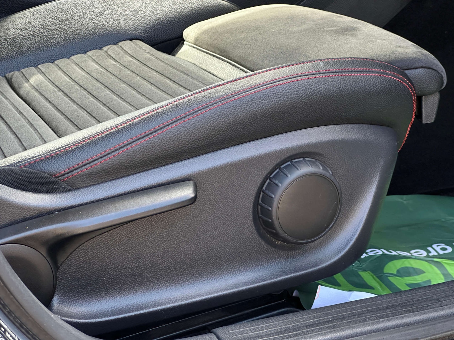 Used Mercedes-Benz CLA 2018 for sale - 77437531: Photo 97