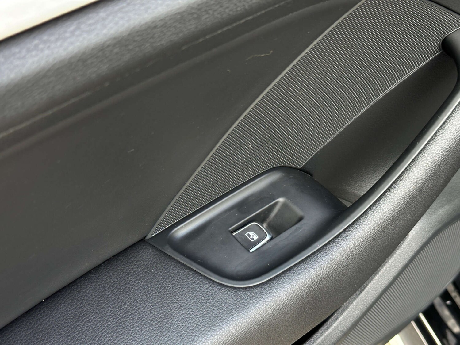 Used Audi A3 2016 for sale - 77437536: Photo 51