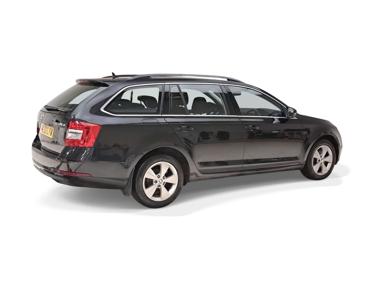 Used Skoda Octavia 2020 for sale - 77581098: Photo 2