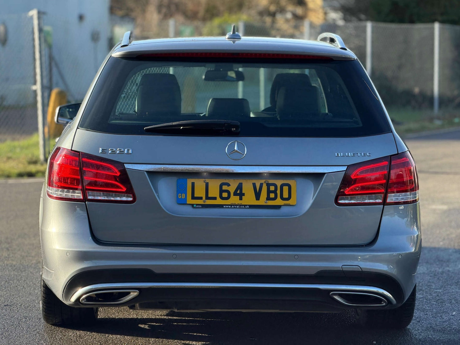 Used Mercedes-Benz E Class 2014 for sale - 77437633: Photo 12