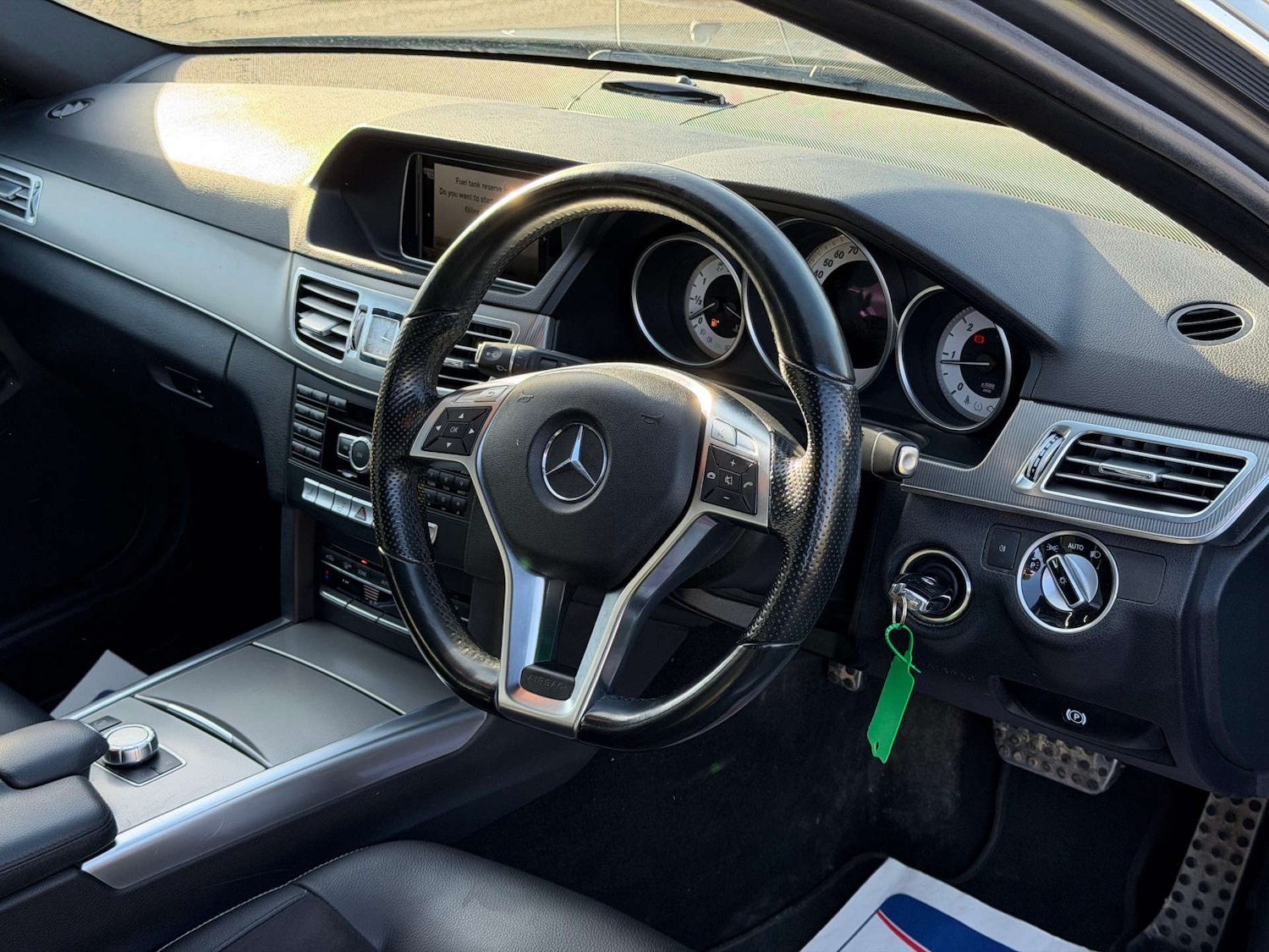 Used Mercedes-Benz E Class 2014 for sale - 77437633: Photo 17