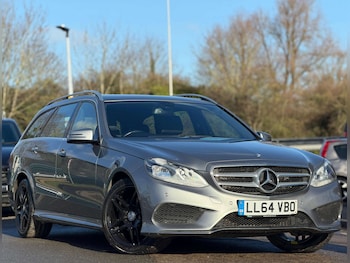 Used Mercedes-Benz E Class 2014 for sale - 77437633: Photo