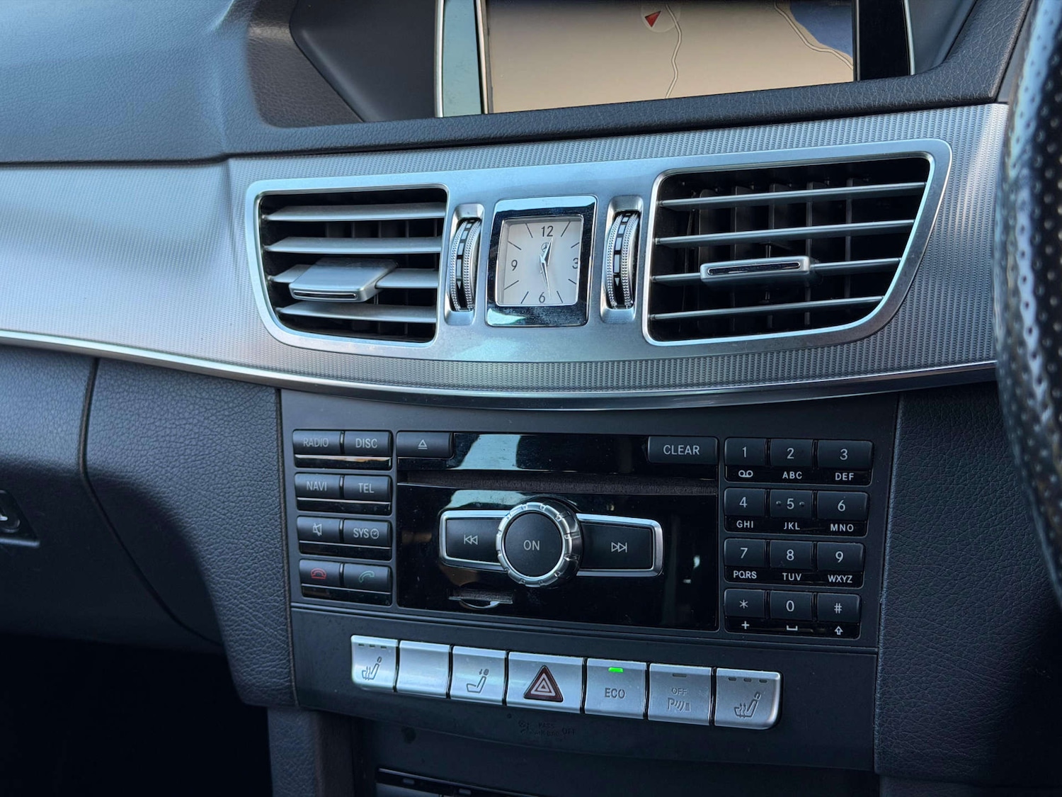 Used Mercedes-Benz E Class 2014 for sale - 77437633: Photo 37