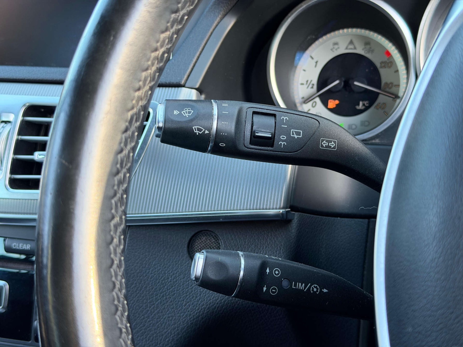 Used Mercedes-Benz E Class 2014 for sale - 77437633: Photo 38