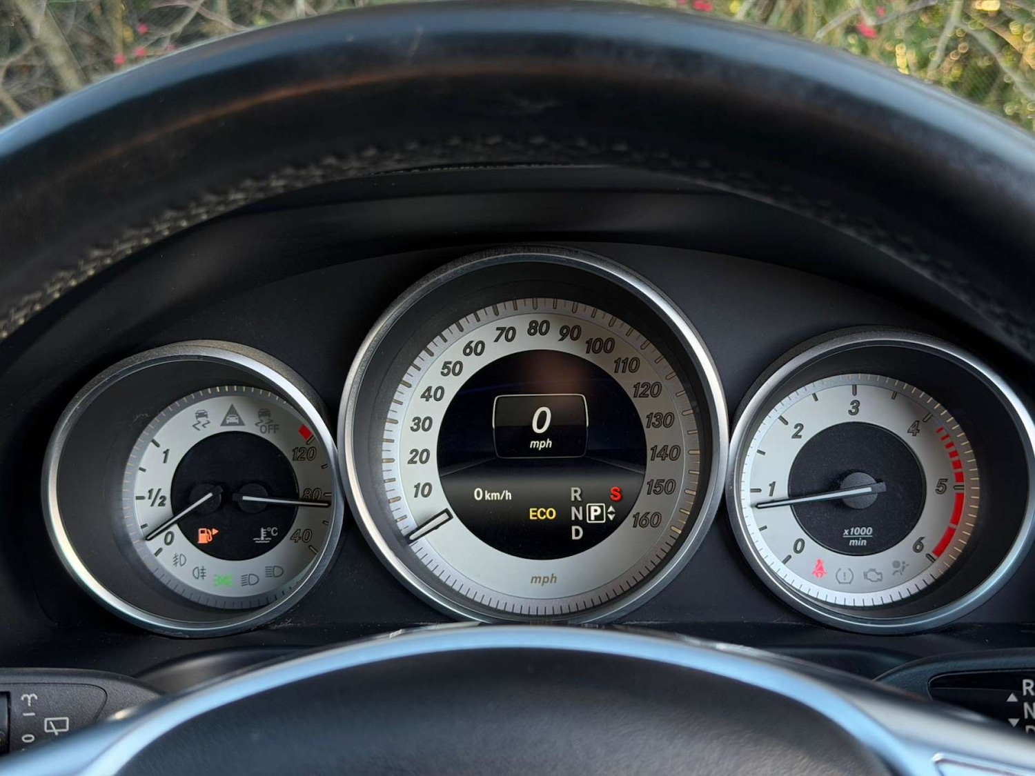 Used Mercedes-Benz E Class 2014 for sale - 77437633: Photo 57